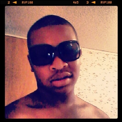 Basketball # 32 ATHLETE ; follow me #Celtics & follow my twifey @sheesh_Nayelove