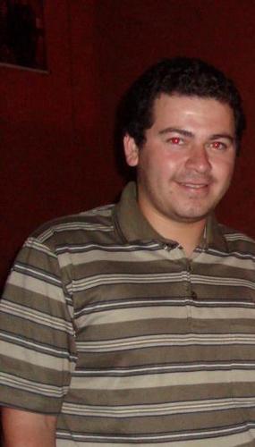 Medico.  Mas Paraguayo que el terere Deportista amante del fútbol y el piki volley  y de la cerveza bien helada