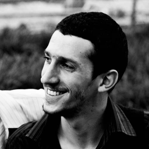 Senior Economic Analyst at Environmental Defense Fund. Musician, Theater Artist and Photographer.