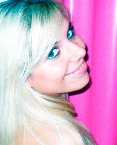 blond, FUTIL, divertida, especial, vinte e cinco anos vinte e cinco de fevereiro. pisciana.