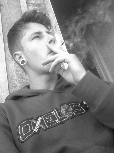 Naipe vagabundo, estilo cafajeste .