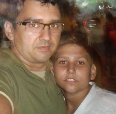 sou de são bento das redes adoro minha terra e um dia voltarei se deus me permiter...amo meus filhos e minha familia e flamengo até morrer.