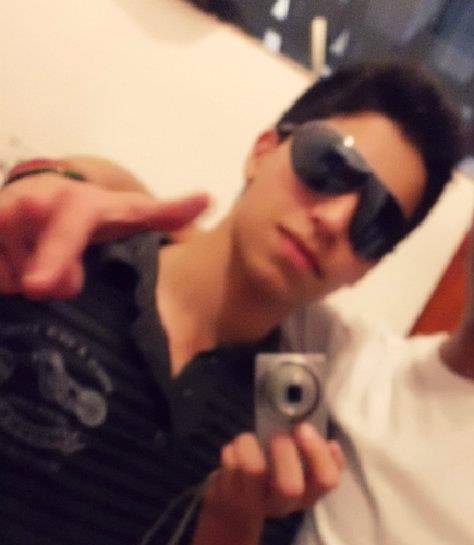 - A melhor Parte do Amor eu Guardei Pra te Dar..   - A Melhor Parte do Amor é seeu e Ninguém Vai Tomar.. *-* ♫♪