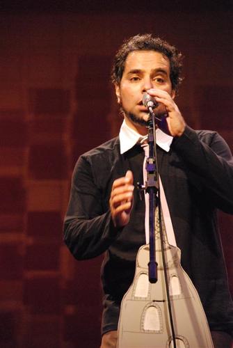 Cantor, compositor, produtor cultural e dramaturgo