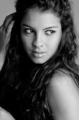 deus disse ame mais a si do que ao proximo mais eu errei acabei amando mais ao distante do que a si mesma @anaterrablanco 
ﻬ.ஜ*.*¦»♥«¦.*ஜ*ﻬஐﻬﻬ.ஜ*.*¦»