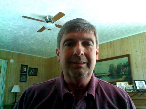 truck driver been married for twenty nine years two children two grandchildren big sports fan like the beach easy going guy