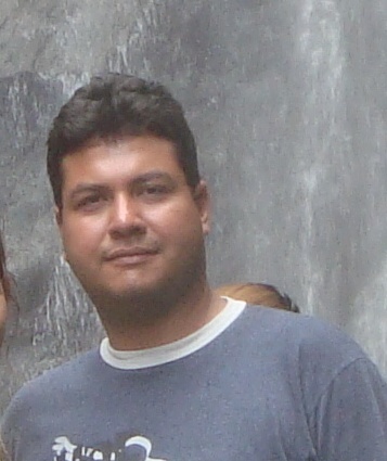 Quien dijo q estamos en dictadura?Esto es libertinaje,ley del mas fuerte,quien tenga mayor capacidad monetaria y poder político!    Nicolás se cae de Maduro!!!!