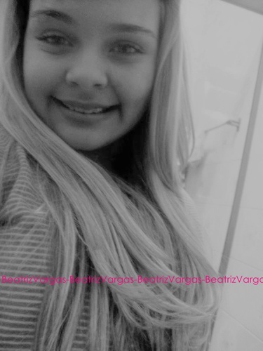 oque não me mata , me fortalece moroooow ? ;]]*