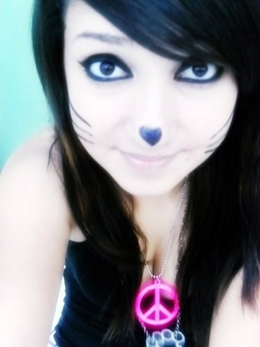 Olá, sou nova aqui no twtt *-* Me segue que sigo todos de volta :]