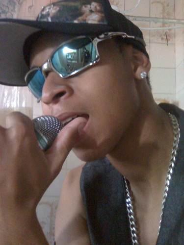 http://t.co/UzeUSywwXF CONTATOS PARA SHOWS(12)82502680
