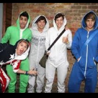 pbfall14's profile picture. 