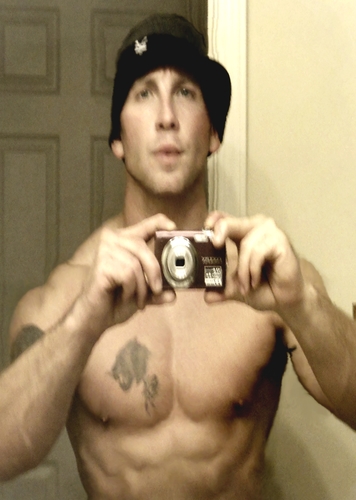 Fitness Model
Graphic Designer
Musician/Song Writter
GO GETTER!
☻/
/▌ OoOo YEAHHHHH!!
/ \
D.O.B:5/28/1981
Hometown:Memphis,TN