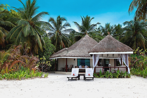 A sense of tranquility and isolation. Simplicity and nature. A breathtaking marine treasure within the Baa Atoll UNESCO Biosphere Reserve.