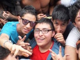 Me llamo Jonathan, me gusta la música y quiero ser un Dj reconocido es mi sueño :3 ... Te puedo tratar bien o mal depende como me trates TU