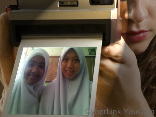 my name is apizah big
 iam 18 years old
 i'm mix india,pakistan,afghanistan,malaysia n jawa,