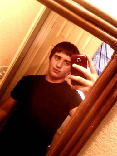 be who you want to be dont change for people its your life! never give up uou start something you finish it