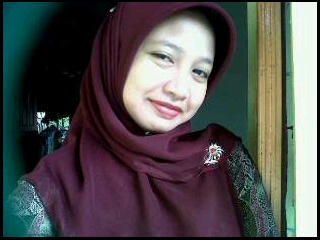 Pengen jadi wanita karier yg sukses tnpa ngandelin suami...