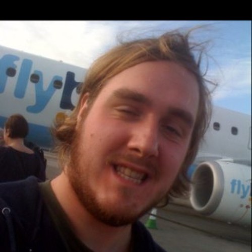 He/Him. I make coffee, I play music, drive bands in vans. Then make more coffee.
Fights & Fires,
Wonk Unit,
Saltwounds.