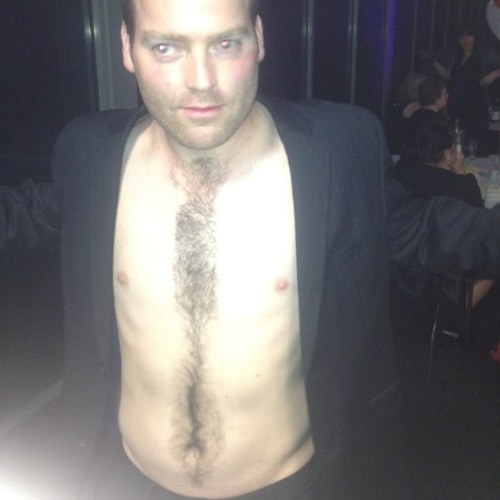 thewickettaker's profile picture. get around me