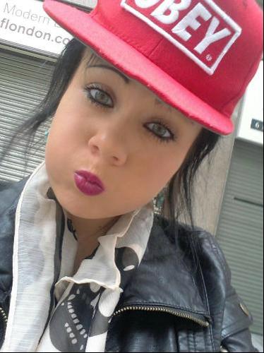 whitneyHarper4's profile picture. 