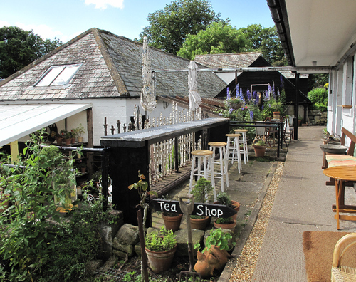 The Old Dairy is a country concept store for the discerning shopper interested in antiques & interiors complete with coffee shop & champagne bar!