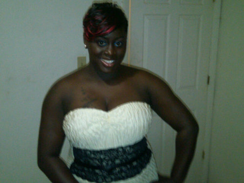 ladynieceybaby's profile picture. I love being me am funny out going love 2 party love 2 go swimming and taking shots