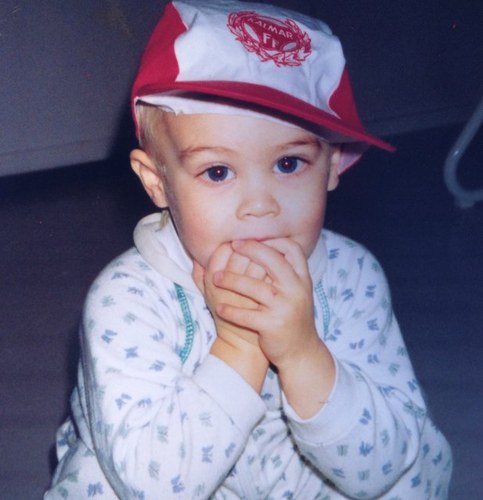 Roobiin911's profile picture. 