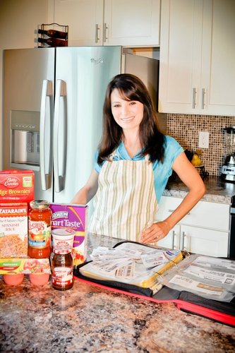 happyhomemakerc's profile picture. Website:  http://t.co/OkEKyJZi5O
Facebook:  http://t.co/rhEfsZKBKN
Domestic Saving Specialist helping you to cut your grocery bill in half.