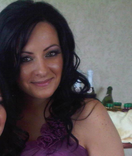 #designer & #interior #Stylist, Abstract #Artist Lover of #Fashion #Wine #Boxing #F1 #Yoga & #Travel