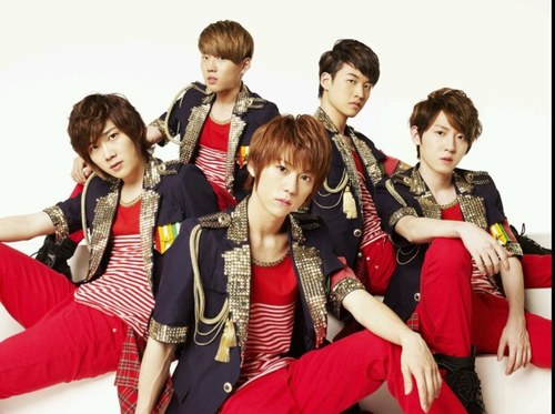 shui_jp's profile picture. 「日本発!! 会えるチワワ系韓国アイドル!!」SHU-I(シューアイ)です！
ただ今日本語勉強中！！
http://t.co/YYbqh5LPzV
http://t.co/8wvkKi7s2a
http://t.co/VqoyaRLeVW