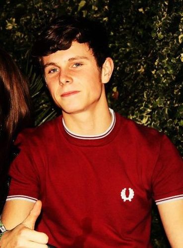 henryjj12's profile picture. IS IT TING