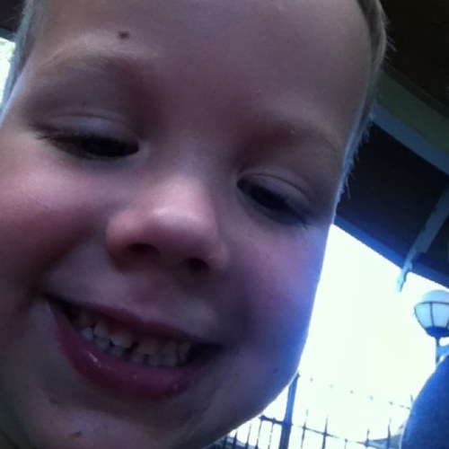 yutaro25's profile picture. 