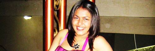 tengo 17 años Estudio lenguas extranjeras