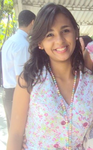 Olá,meu nome é ana beatriz,conheçida como bia gonçalves.Amo minha familia e amigos,amo dançar,sou louca,quando preciso ser kkkkk,só.