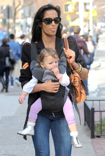 Krishnathea's profile picture. This is Official Twitter Page and Real. @Krishnathea