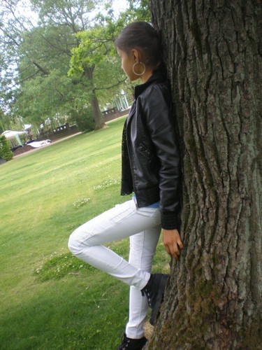 Issa_love99's profile picture. I am a DIRECRIONER and I am PROUD OF THAT! I love to follow Directioner and other people. I am also a half beliber