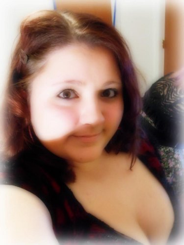 21/F/US. https://t.co/hvUBMG35Ii; https://t.co/AxjN3TzV7F