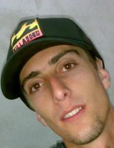 Sigam-me os bons.Não contavam com minha astúcia!