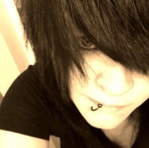 Amber 16,TheLivingRoom Wv,pretty talented guitar player,Love God Love people