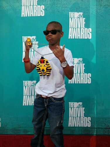 It's your boi Niqo Booking:LilNiqo Get Television Love! ® On Itunes Now --NiqoNation--