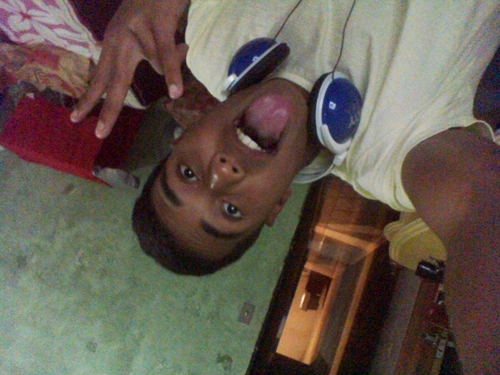 completamente louco , mas um louco consciente ! 
http://t.co/pqcuxluMUE