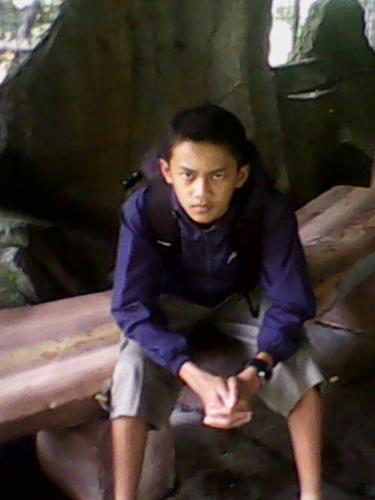 love me just to thalita husna ☆☆ :)