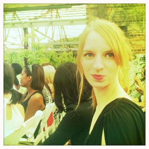 ehaggett's profile picture. Publishing professional/book lover/pop culture junkie in Toronto. Editor at Scholastic Canada; all opinions are my own. (she/her)