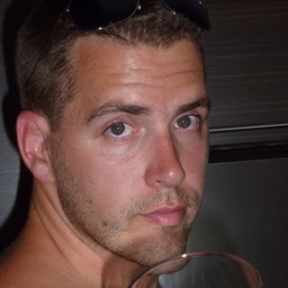 evasion666's profile picture. Acheteur Principal chez Sanimax, passionné de plongée sous-marine et de voyage