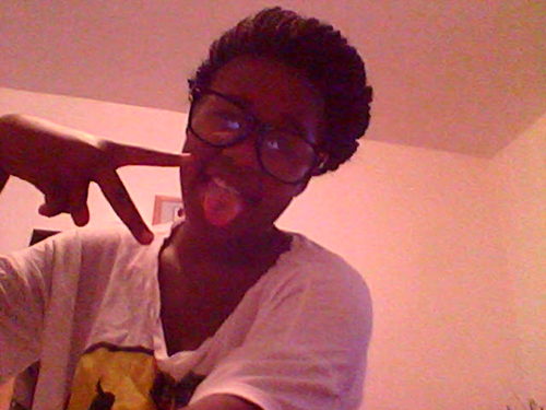 My name= Saniyah, fav color Purplee!, 11 yrs.old Follow Me Doee!! 3