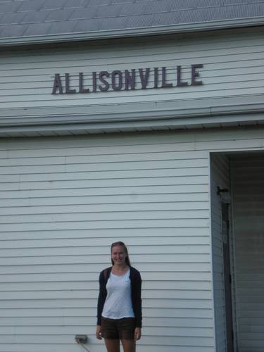 A_MacLachlan's profile picture. Book marketing & metadata at @Owlkids, science writer, @MIT_sciwrite and @queensu alum, bookworm, traveler, Torontonian.