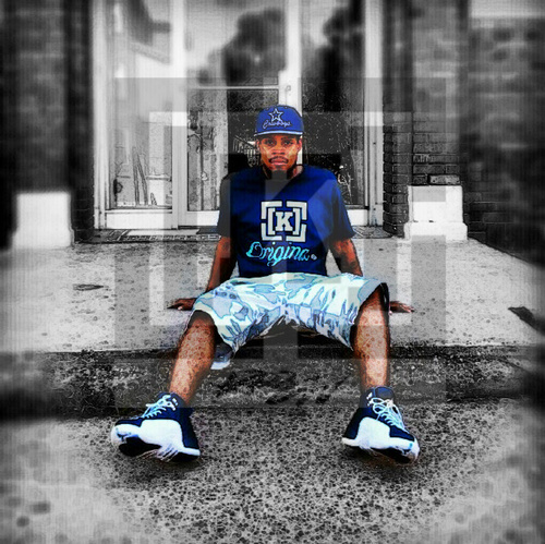 cheesyyellow's profile picture. ¿(-_-)? { #Umm... ) 
PoSi†iVe LiFe
×
 $π.oo