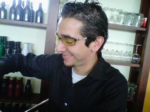 BlueWiz4rd's profile picture. Vago de nacimiento, adicto a la escalada y los videojuegos, ligo al ser amado y acabo noviazgos, solo tengo esos superpoderes