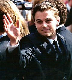 Frases ditas por ele, gostos , filmes feitos, premios , pensamentos e  vida amorosa tudo encontra aqui , 37 anos  é filho do italiano George e da alemã Irmalin