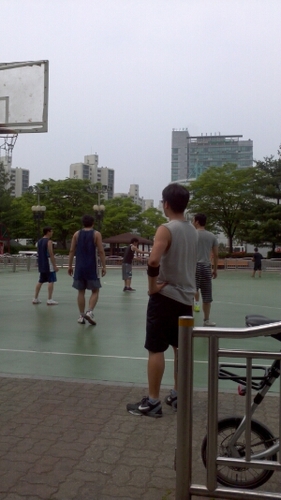 angwoodad's profile picture. 